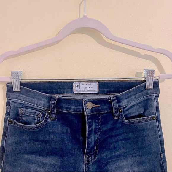 Free People Great Heights Frayed Skinny Worn Indigo - Picture 4 of 4